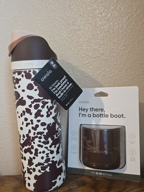 NEW Owala "Cowgirl Core" 24 oz  *Special Edition* Western Cow Brown AND Boot